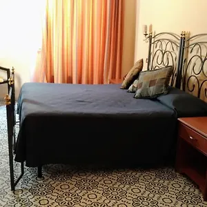 nicolas-inn.it-romehotels.com/