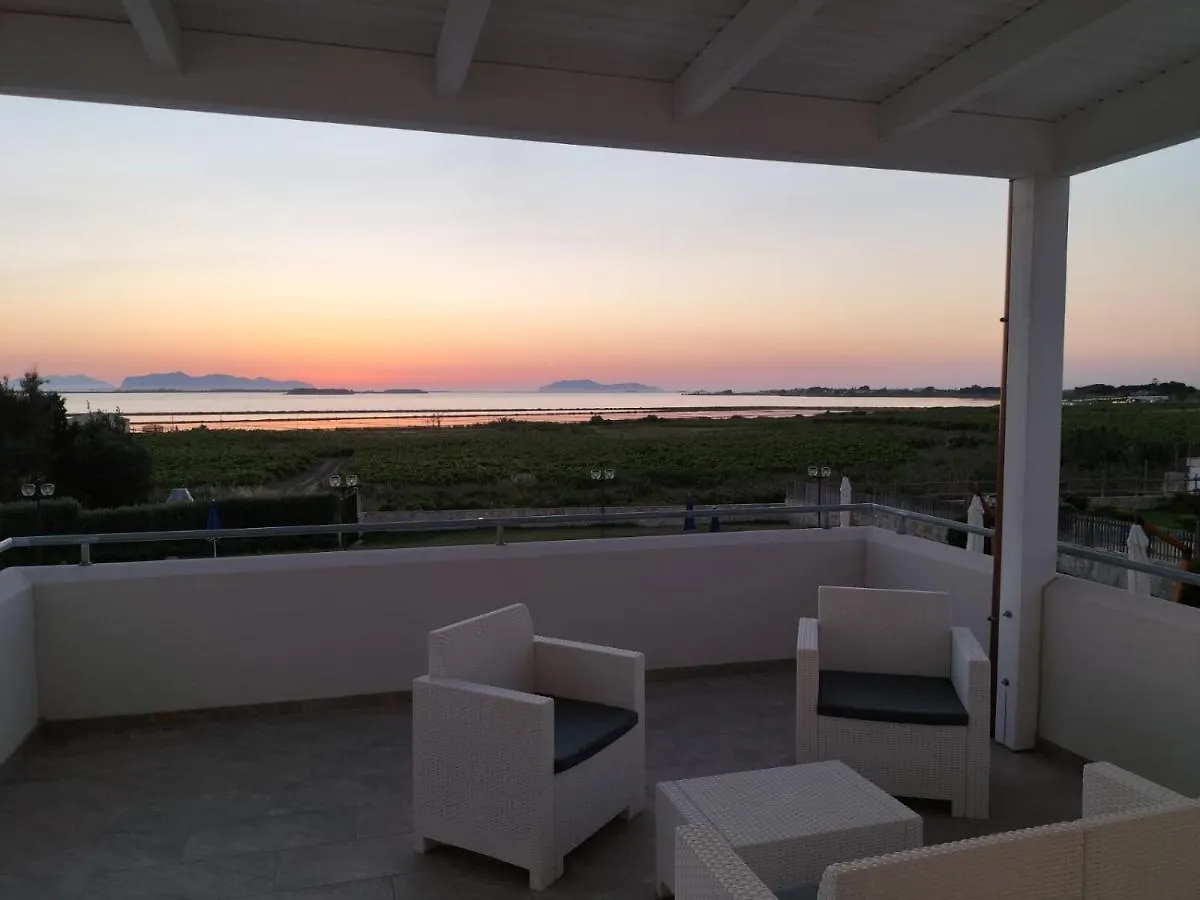 Guest house Oasi Guzzetta Hotel&Case Vacanze Marsala