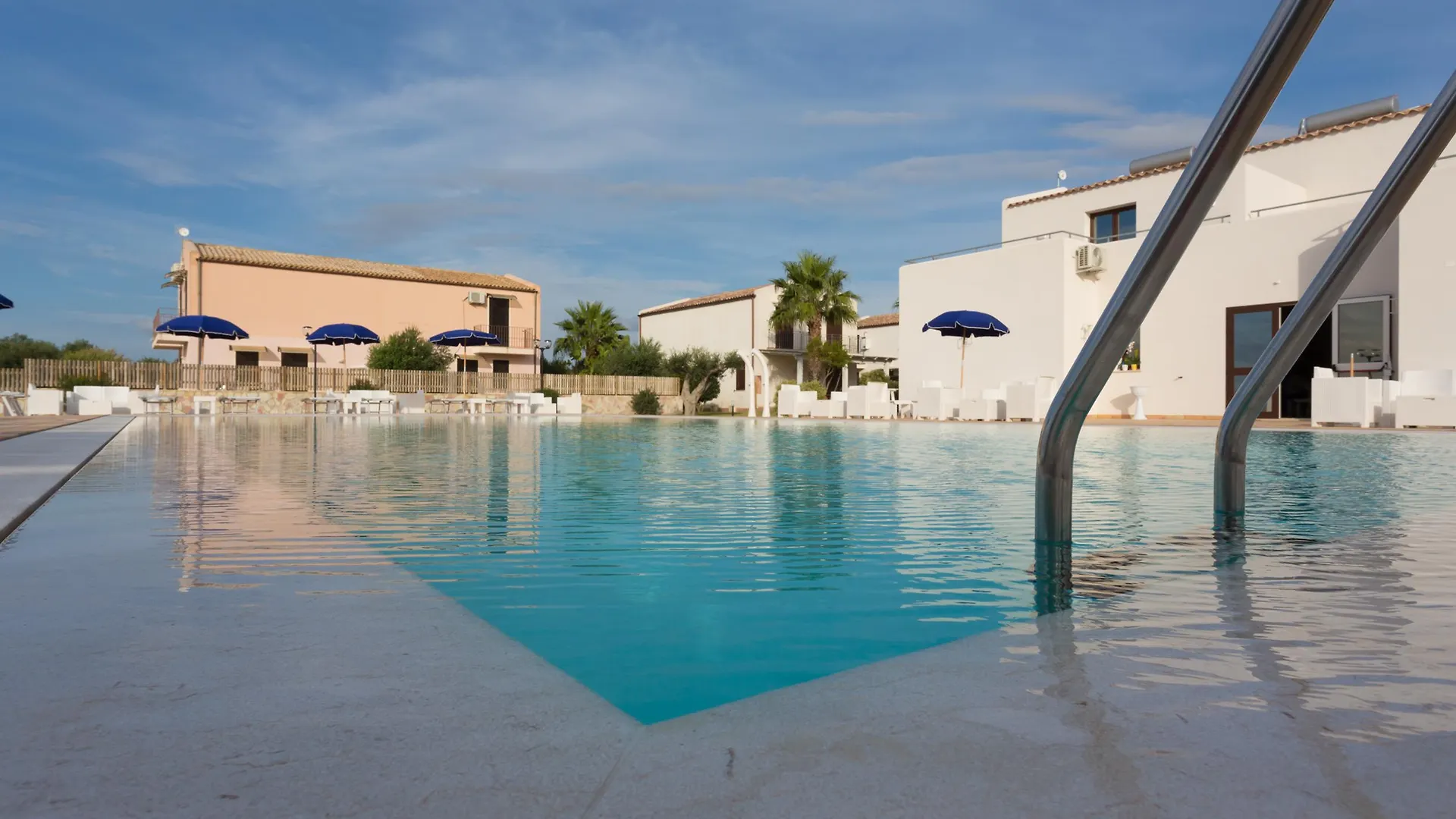 ** Guest house Oasi Guzzetta Hotel&Case Vacanze Marsala Italy