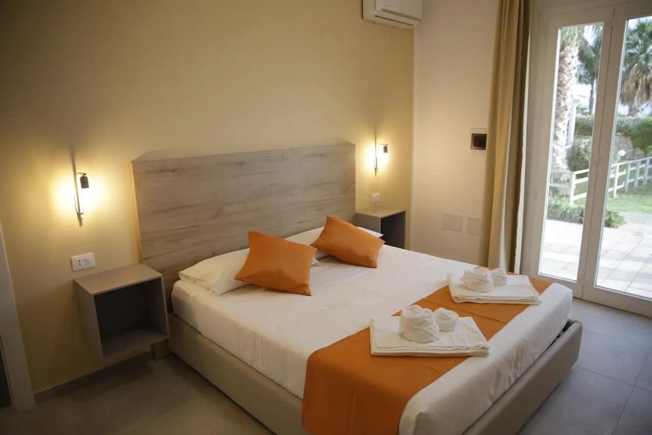 Oasi Guzzetta Hotel&Case Vacanze Marsala 2*,
